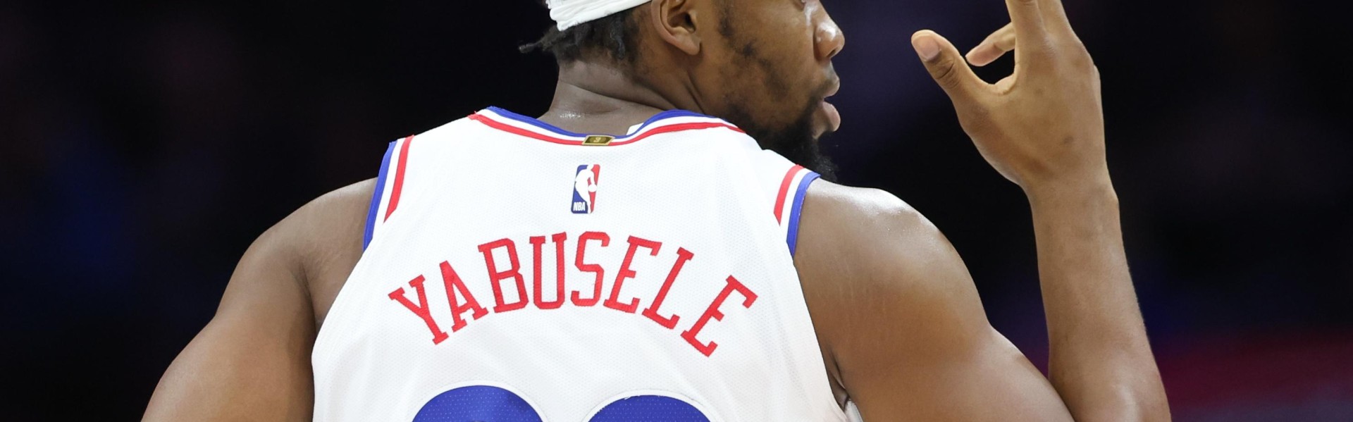 开云体育官网-亚布塞莱：欧洲球迷与众不同&amp;amp;他们很疯狂 但纽约球迷绝对很难搞