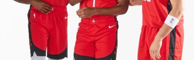 执着于三分？火箭变阵酿苦果！31岁明星中锋遭雪藏，乌度卡用错人