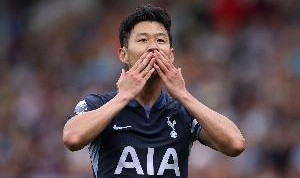 开云体育在线-韩国小将朴胜洙：决定离队对孙兴慜是艰难选择，望我能与他换球衣