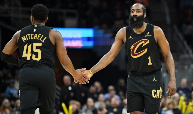 开云体育官网-双核带队！骑士VS魔术首发：哈登、米切尔、梅里尔、韦德、莫布里