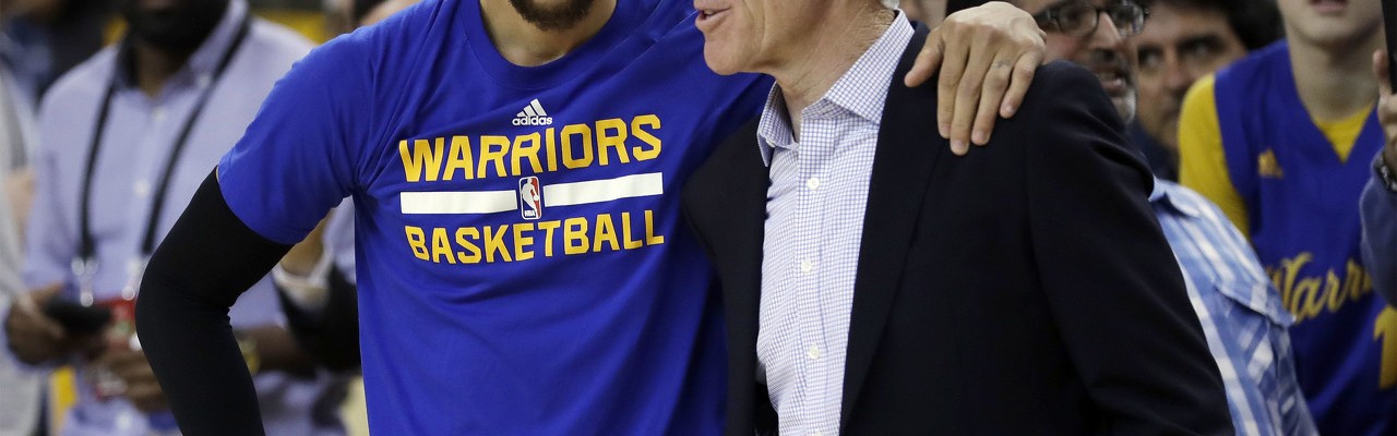 库里致谢大学恩师：人生需要伯乐慧眼识珠