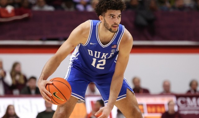 开云体育中国-争状元~布泽尔儿子神勇表现12中9轰下24分8板5助 杜克开季20胜1负