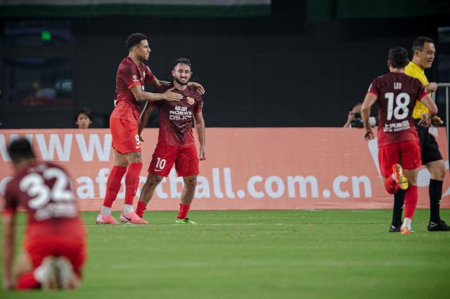 1723123667724014865.jpg (体育)(1)足球——足协杯:上海海港队晋级八强XxjpseC007171_20240717_PEPFN0A001 (1).jpg