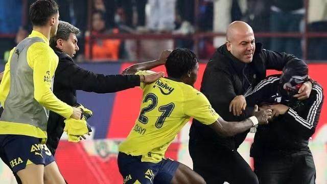 1710805257662011877.jpg 1dc7edf17dcdc5285493edd1ff82505.jpg